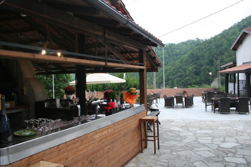 Agriturismo Cascina Del Vai Каїро-Монтенотте Екстер'єр фото